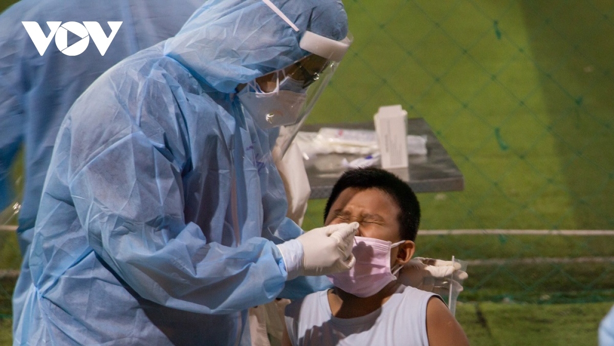 Over 1.4 million children receive COVID-19 vaccine in Vietnam